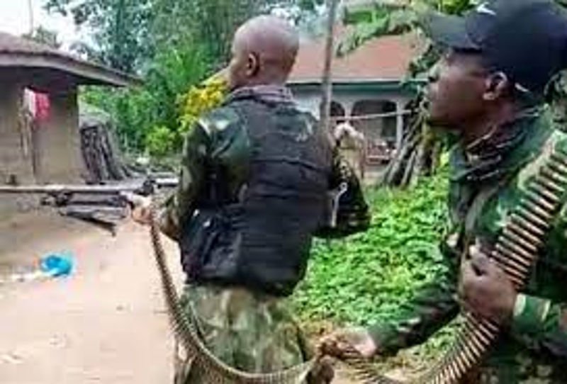 Soldiers Invade Isingwu, Rain Machine Gun Bullets, Torch House (Watch Video)