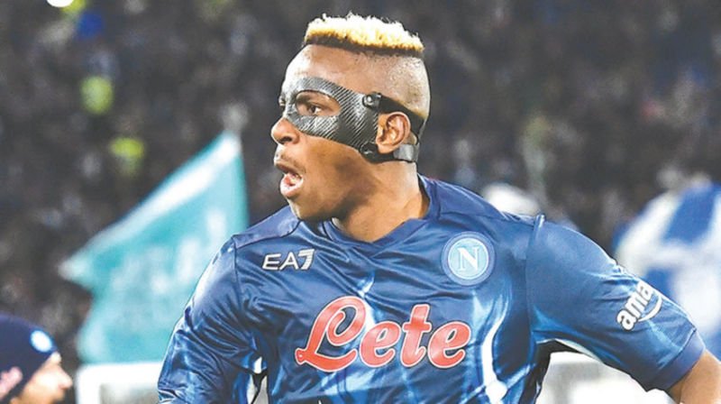 Osimhen faces battle to reclaim Napoli place