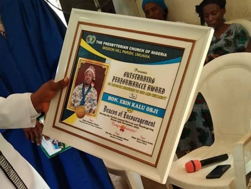 PCN, Umuahia Honors Ebin Kalu with ‘Beacon Of Encouragement’ Award.
