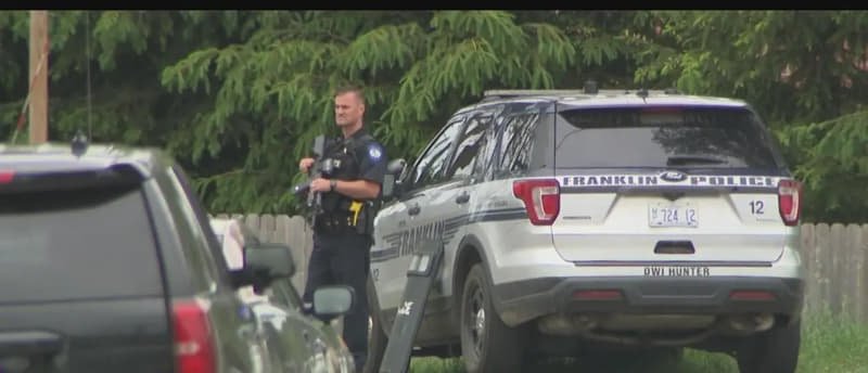 Man shoots girlfriend dead, and her daughter  before killing self