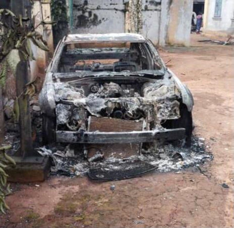 Residents Flee As Robbers Set Fire to Monarch’s Palace In Imo