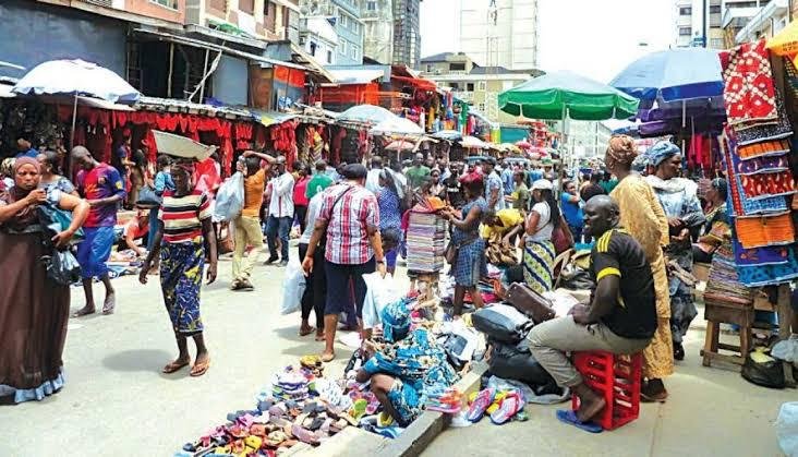 Oyo Government Issues Ultimatum to Roadside Traders