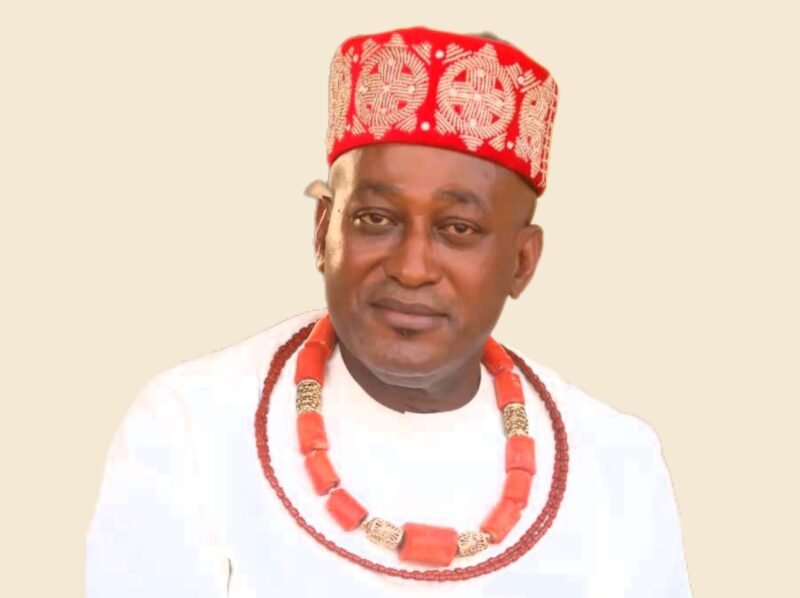 HRH Eze Bobby Aguocha Sends Powerful New Year Message to great people of Umuohuru Kingdom, Ikwuano LGA, Abia State, and entire Nigerians.