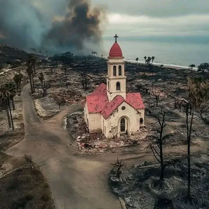 Miracle or Coincidence? California Church Survives Devastating Wildfire, Sparking Debate and Reflection