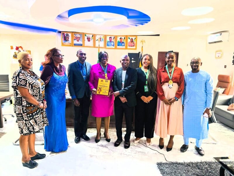 AIG FCID Annex Lagos, AIG Magret Agebe Ochalla, Hosts Media Icons and CMC Group Delegates for Courtesy Visit and Award Presentation