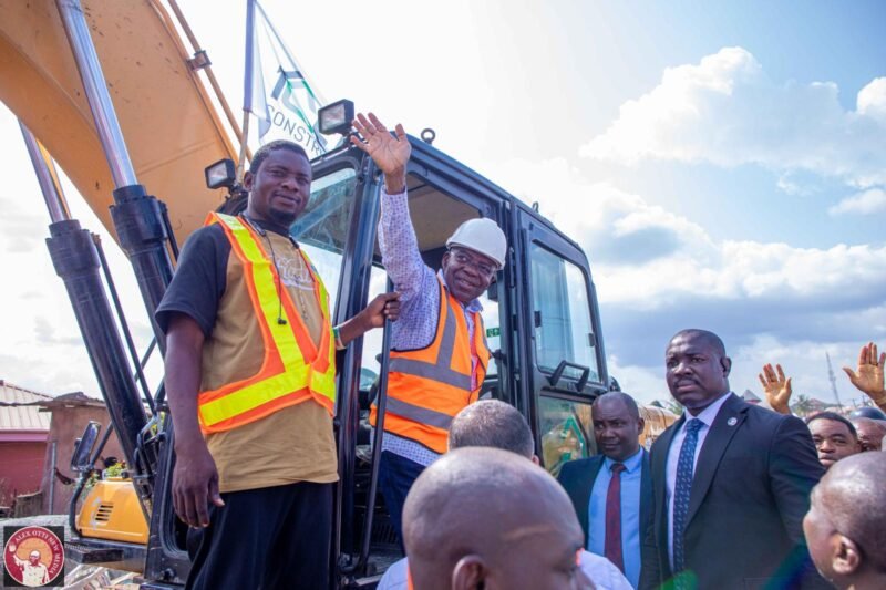 Gov. Otti Flags Off Reconstruction Of Umuahia – Ikot-Ekpene Road, Says No Dichotomy In Fixing Roads.