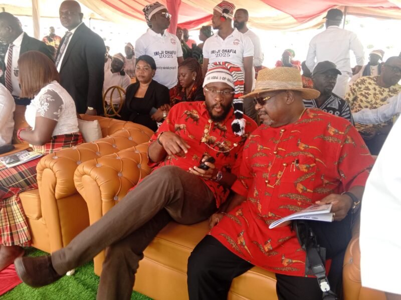 Hon. Ibe Okwara Osonwa celebrates with people of Ohafia at the 2025 Iri-Ji Ohamoha Ohafia New Yam Festival.