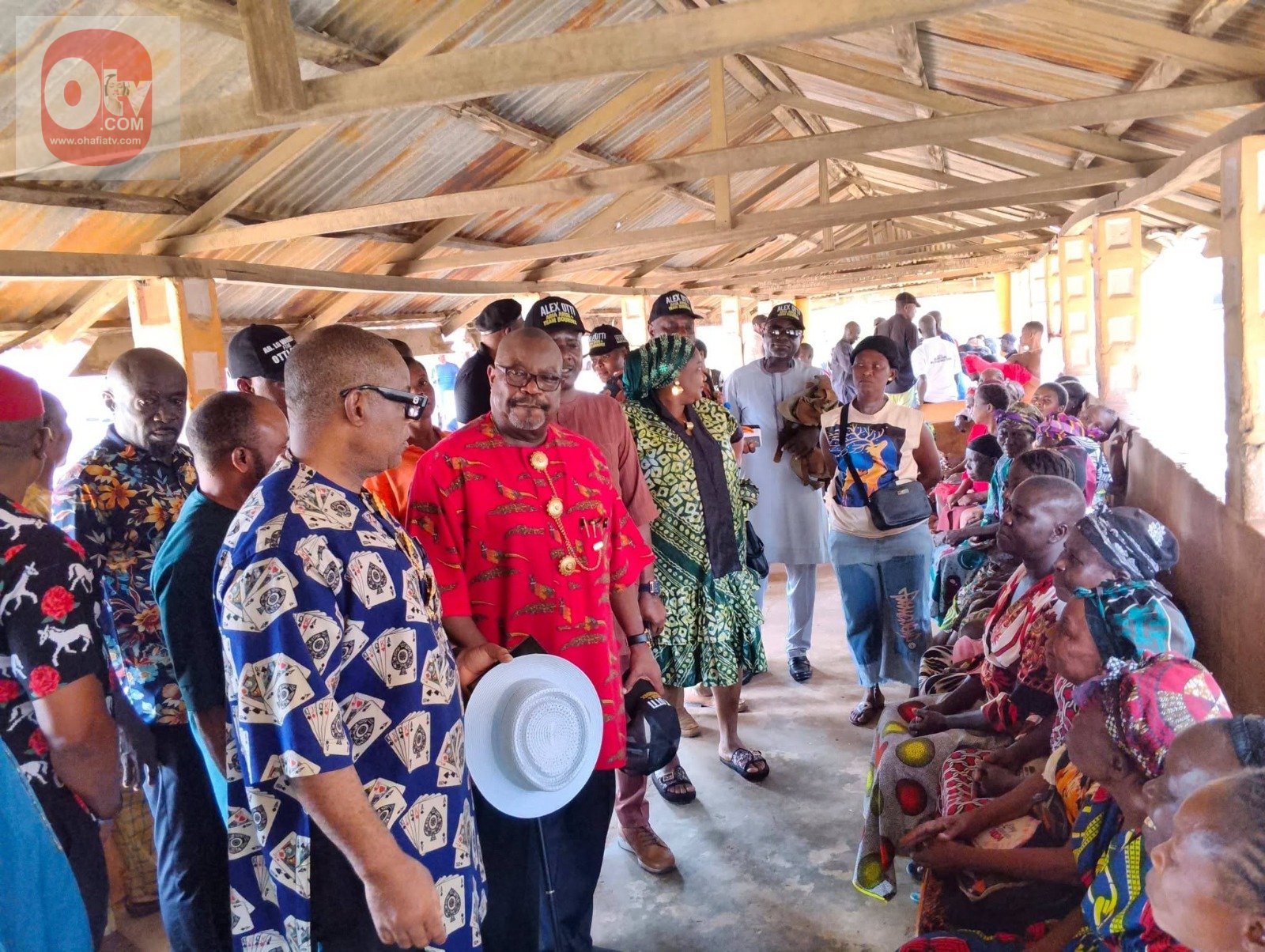 Bourdex Secures Endorsement of Nkporo Royal Fathers, Strengthens Labour Party Drive