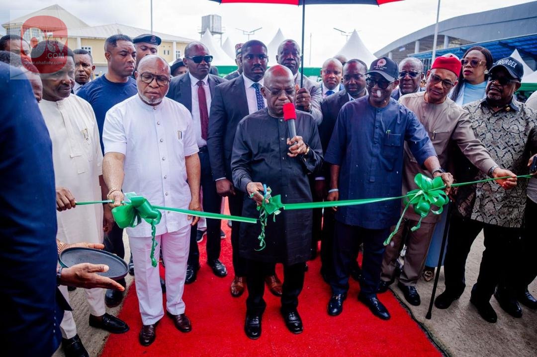Gov Otti explains reasons for acquiring electric buses to drive Abia transportation scheme