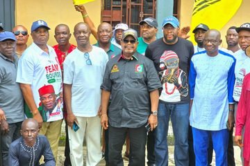 Chief Daniel Okeke Hosts Hon. Ibe Okwara Osonwa, Labour Party Senatorial Candidate At His Ututu Residence